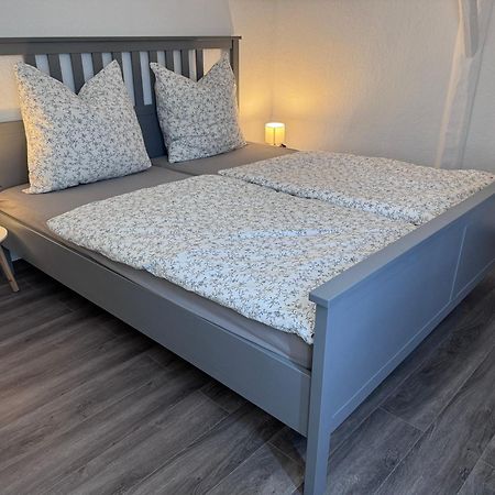 Ferienwohnung Direkt An Der Mosel Im Zentrum Von Zell Eksteriør billede