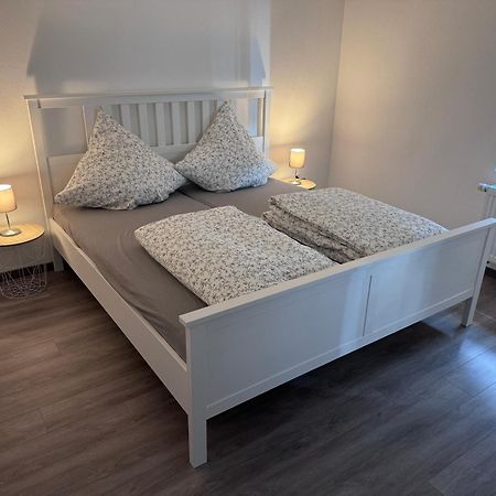 Ferienwohnung Direkt An Der Mosel Im Zentrum Von Zell Eksteriør billede