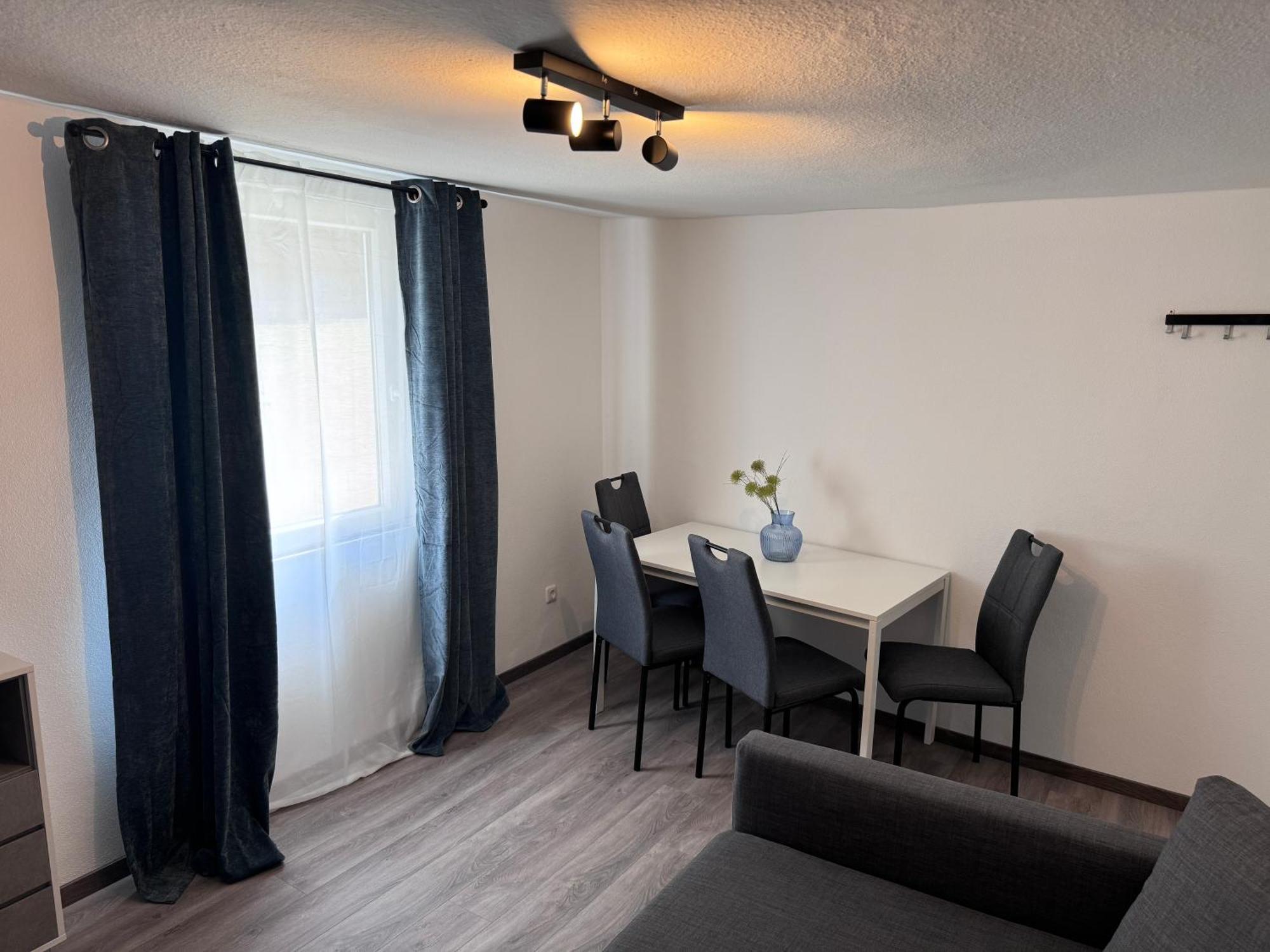 Ferienwohnung Direkt An Der Mosel Im Zentrum Von Zell Eksteriør billede