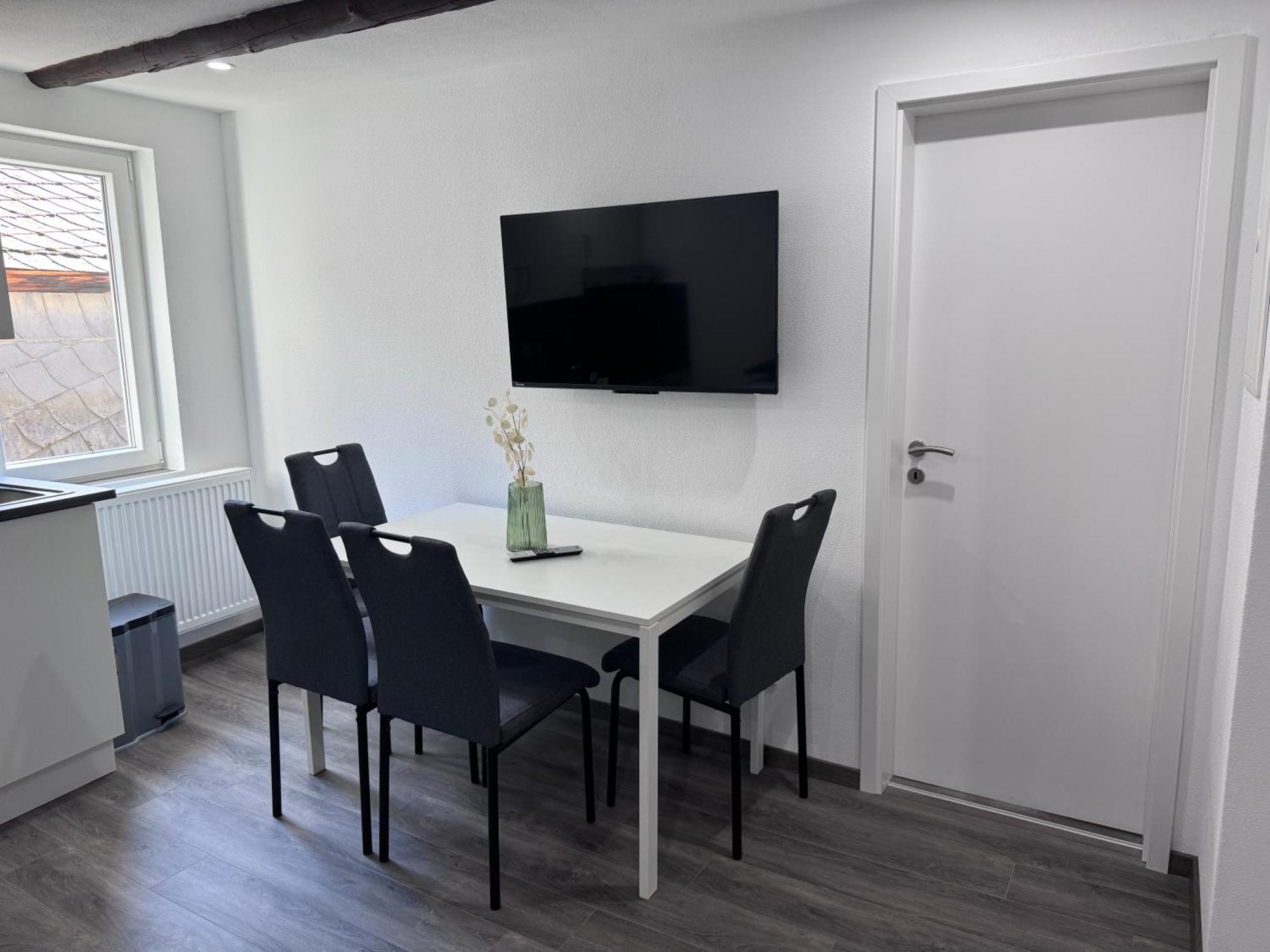 Ferienwohnung Direkt An Der Mosel Im Zentrum Von Zell Eksteriør billede